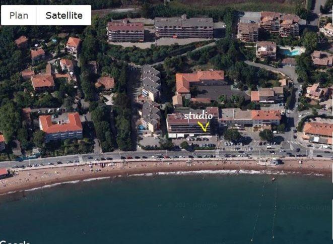 Emplacement Privilegie Pour Ce Bel Appartement Saint-Raphael  Exterior photo
